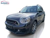 Pogled sprijeda lijevo