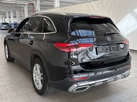 Pogled od pozadi levo