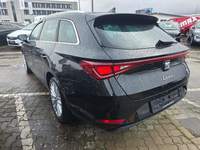 Aanzicht achter links