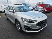 Изглед отпред отдясно