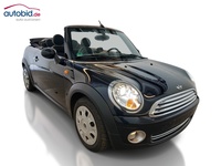 Pogled sprijeda desno