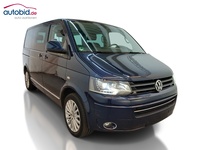 Pogled sprijeda desno