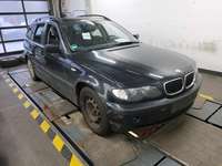 Pogled sprijeda desno