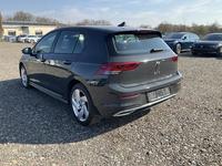 Vedere spate stânga