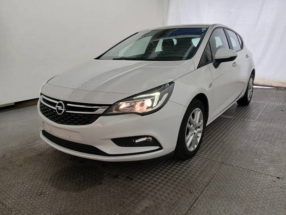 Skats no kreisās puses priekšā