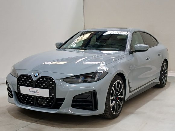 Pogled sprijeda lijevo