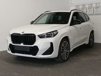 Skats no kreisās puses priekšā