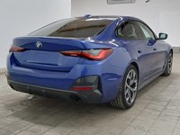 Skats no labās puses aizmugurē