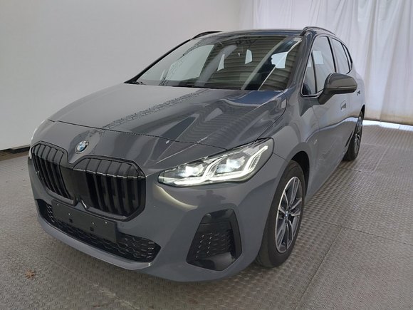 Vedere faţă stânga