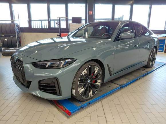 Náhled zpředu zleva