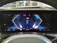 Pohled na přístrojovou desku