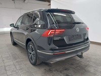 Widok z tyłu po stronie lewej