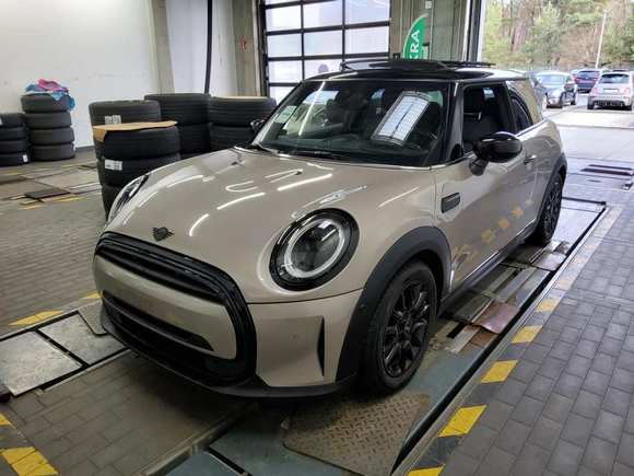 Náhled zpředu zleva