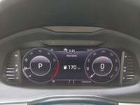 Pohled na přístrojovou desku