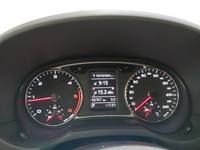 Pohled na přístrojovou desku