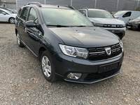 Pogled sprijeda desno