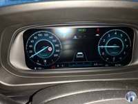 Pohled na přístrojovou desku