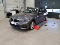 Pogled sprijeda lijevo