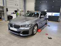 Pogled sprijeda lijevo