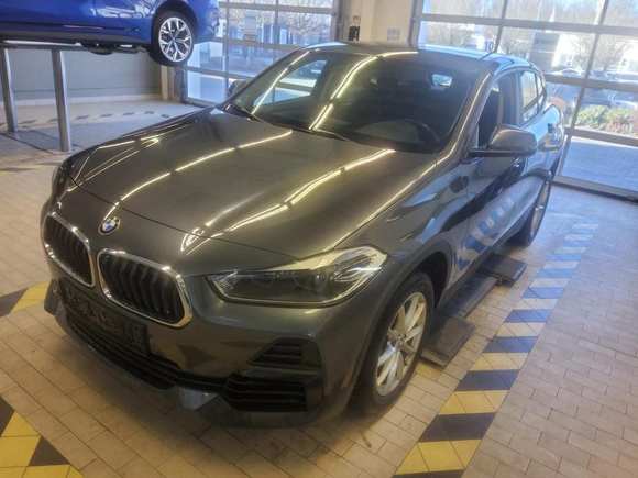 Náhled zpředu zleva