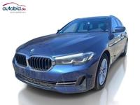 Skats no kreisās puses priekšā