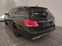 Pogled straga lijevo