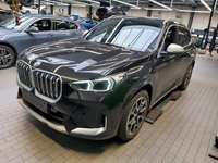 Pogled sprijeda lijevo