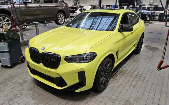 Pogled sprijeda lijevo