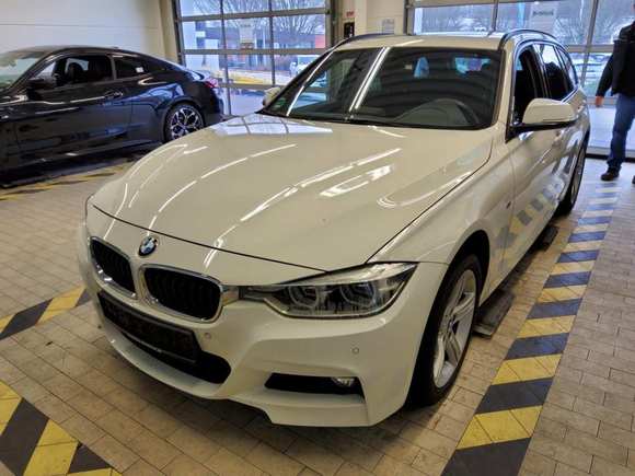 Náhled zpředu zleva