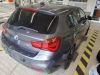 Náhled zezadu zprava