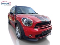 Pogled sprijeda desno