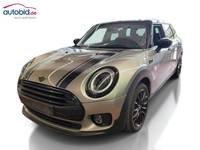 Skats no kreisās puses priekšā