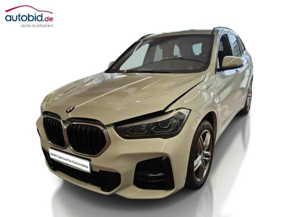 Pogled sprijeda lijevo