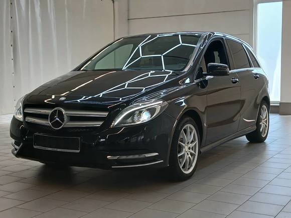 Vedere faţă stânga