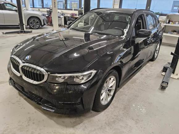 Náhled zpředu zleva