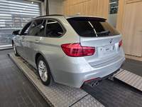 Pogled od pozadi levo