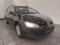 Skats no labās puses priekšā