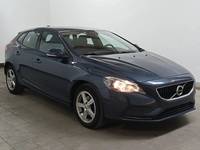 Skats no labās puses priekšā