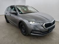 Вид спереди справа