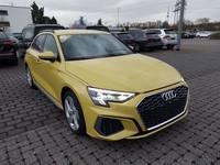 Skats no labās puses priekšā