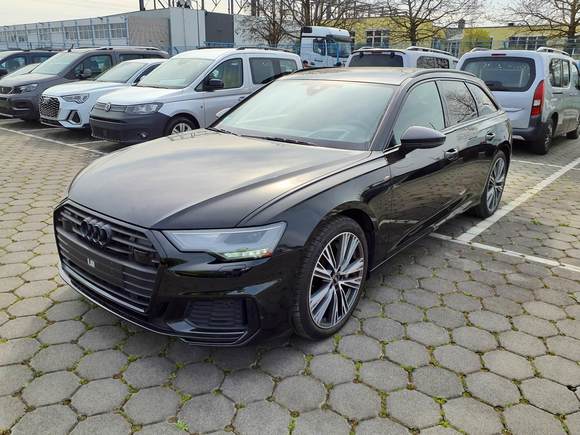 Skats no kreisās puses priekšā