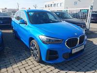 Skats no labās puses priekšā