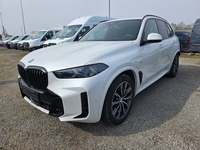 Skats no kreisās puses priekšā