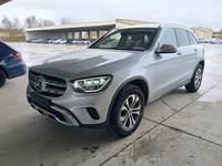 Skats no kreisās puses priekšā