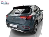 Pogled od pozadi desno