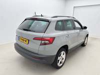 Aanzicht achter rechts