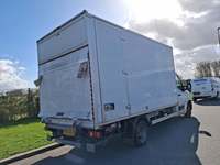 Aanzicht achter rechts