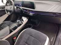 Вид на салон