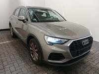 Pogled sprijeda desno