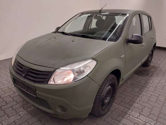 Pogled sprijeda lijevo